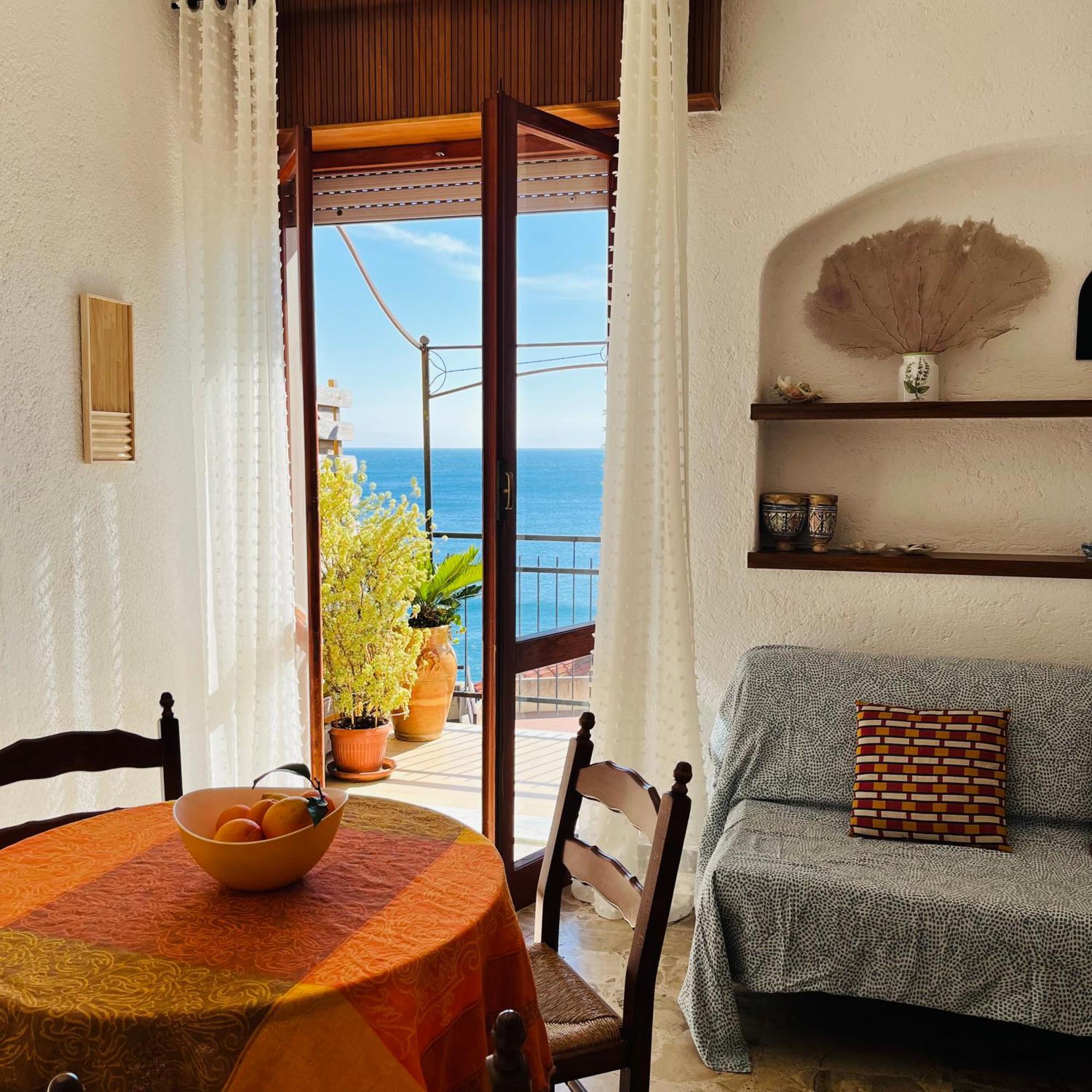 Lo Scoglio Apartment Varigotti Extérieur photo